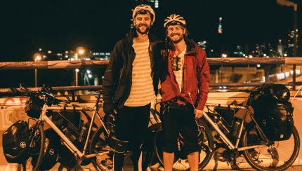Max und Nono von Biking Borders (Foto: Maximilian Jabs/Nono Konopka)